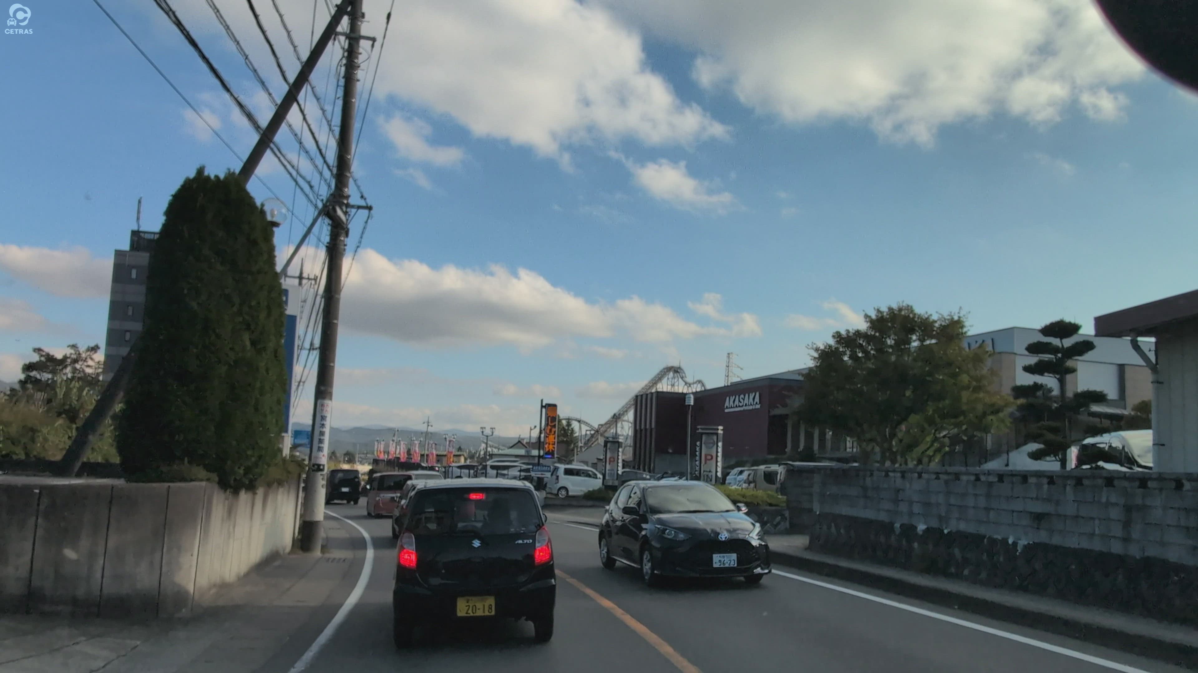 山梨県 富士吉田市 新西原五丁目 御坂みち